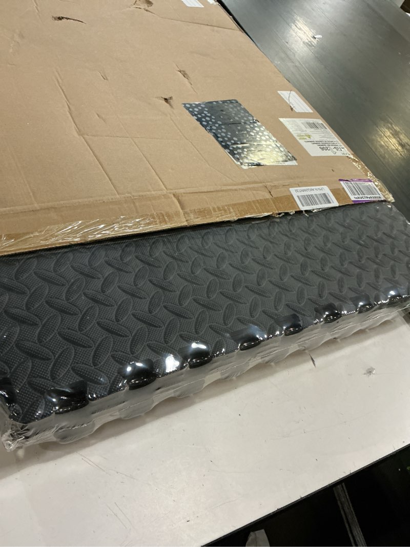 Condition photo showing New/Like New for cap puzzle exercise mats | 1/2” thick eva interlocking foam tiles for home gym flooring | multiple options diamond - black 6 tiles (24 sq ft)
