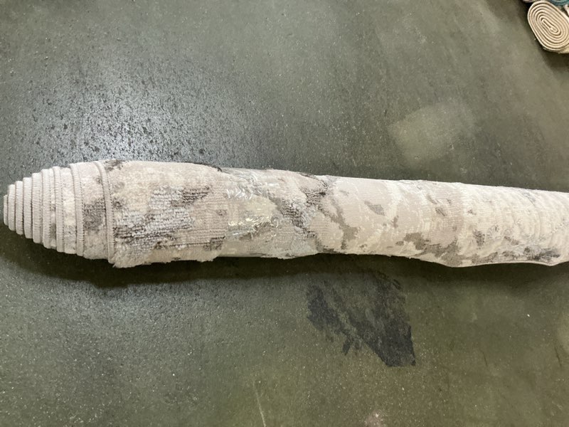 Condition photo showing Good Condition for INSTAMBUL COLOR GRAY & WHITE: SIZE 8X10