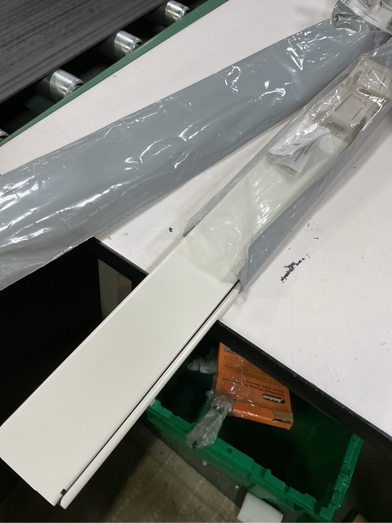 Condition photo showing Good Condition for Kenney 506AP Classic 2.5 Adjustable Projection, 28 to 48-Inch Wide Pocket Curtain Rod, White 28-48"