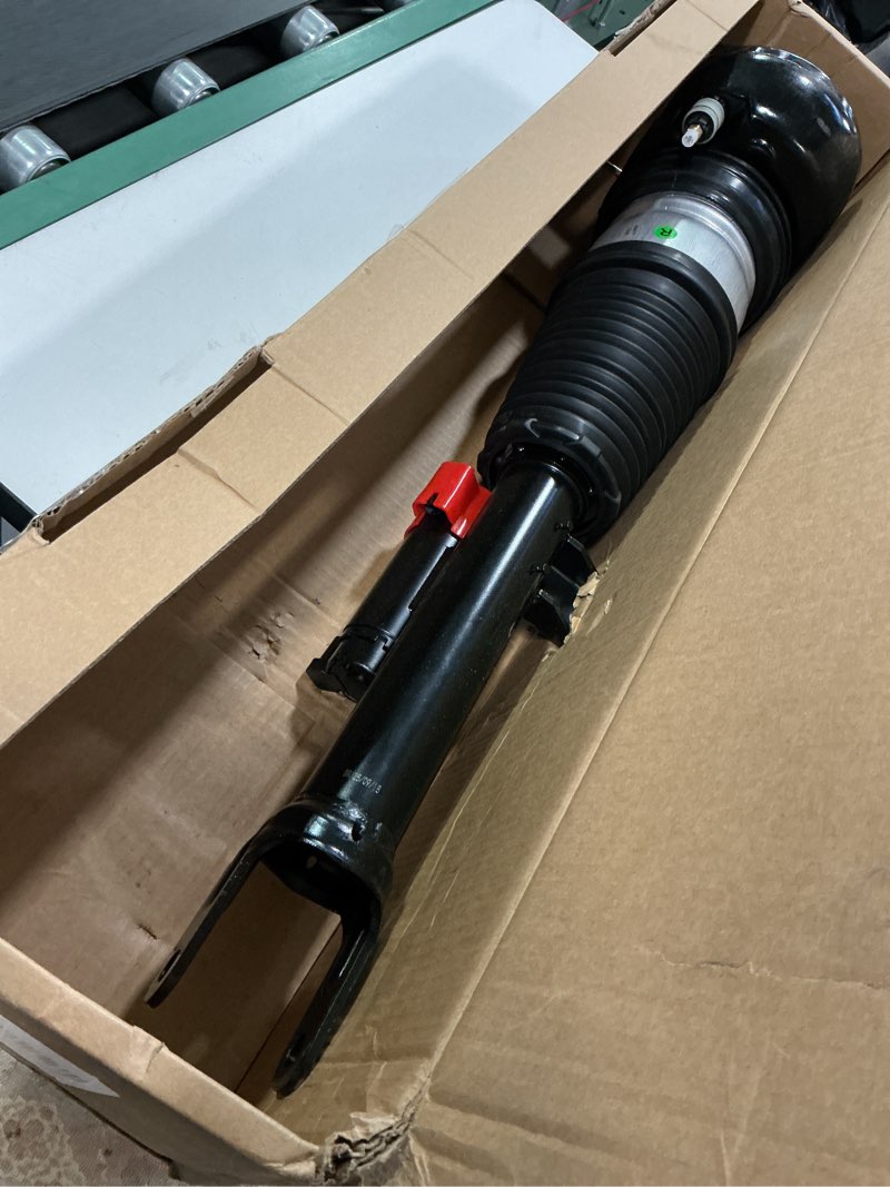 Condition photo showing As Is for Saitourne Rear Right Air Suspension Strut Shock Absorber Replacement for BMW 7 Series G11 G12 740 75