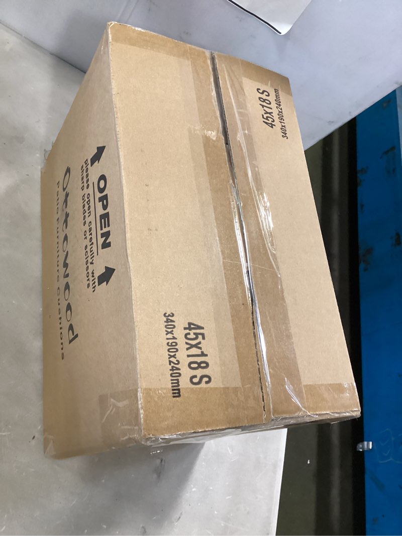 https://lotting-media.assets.bidfta.com/lotting_7c0cf4d1-23df-4c11-b82e-6f10d5f76bdf