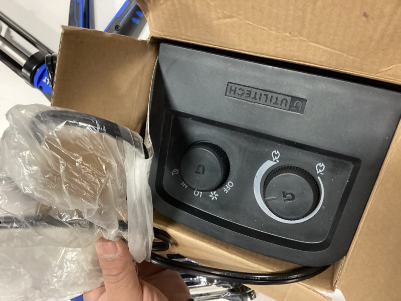 Condition photo showing Good Condition for Utilitech 1500 -Watt Ceramic Compact personal Indoor Electric Space Heater with Thermostat