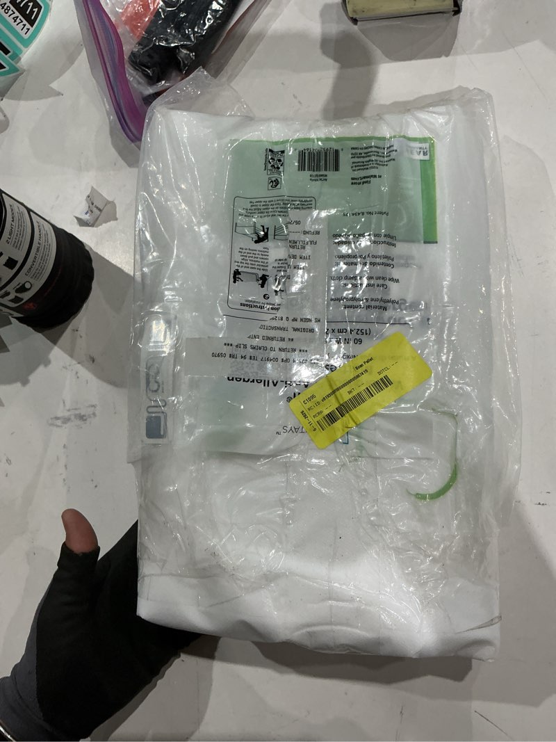 Condition photo showing Good Condition for nexgen waterproof zippered mattress protector mainstays, queen