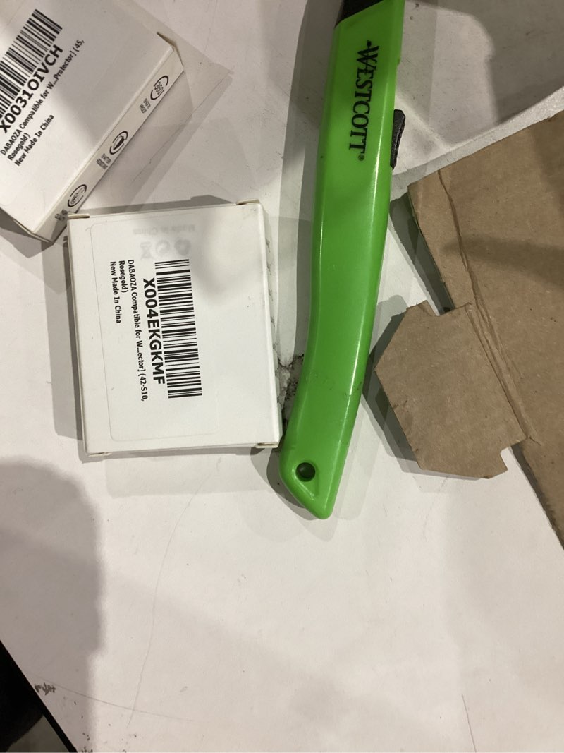 Condition photo showing New/Like New for DABAOZA Compatible for Women Apple Watch Bumper 42mm Series 10, Bling Case Cover for iWatch Series 11 10 9 8 7 6 / SE 5 4 3 2 1 Ultra 3 2 1 [No Screen Protector] (42mm-S10, Rosegold) Rosegold 42mm-S11/S10