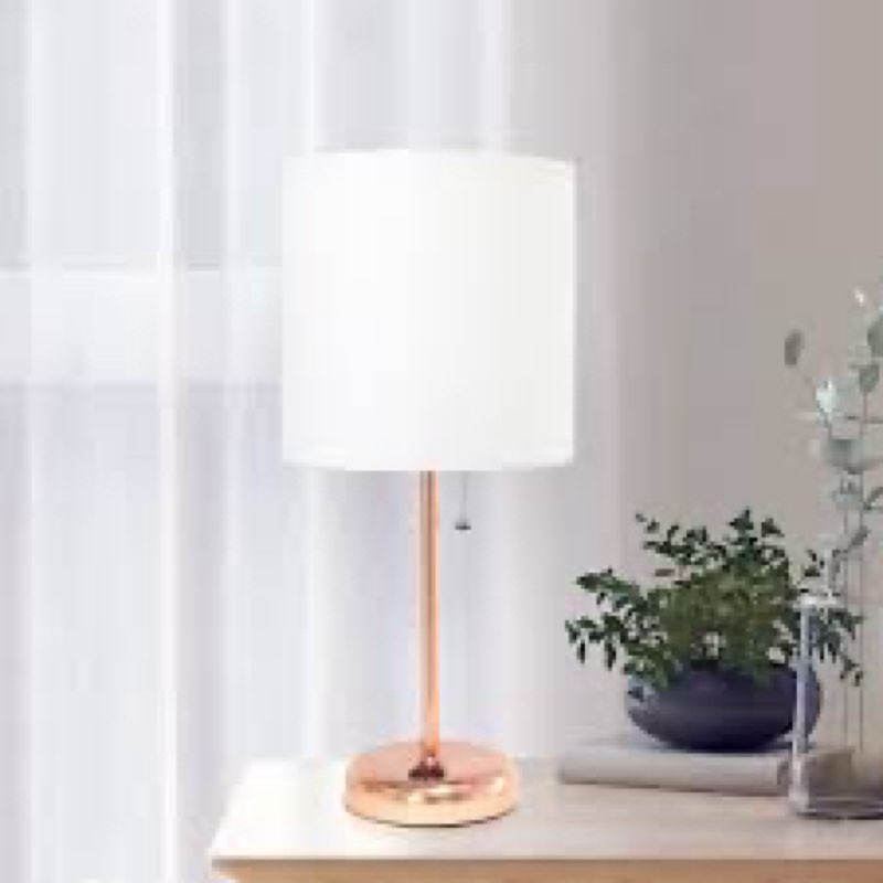 chloeanne metal table lamp