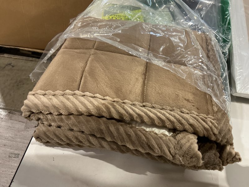 Condition photo showing Good Condition for couch cover for dogs washable pet bed fuzzy pet couch covers nonslip couch slipcover for dogs, kids, pets friendly sofa cover loveseat covers (brown, 21''x21''/square) brown 21''x21''/square