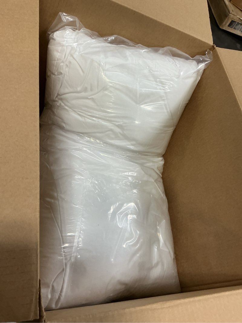 Condition photo showing Good Condition for edow luxury soft pillows for sleeping, fluffy down alternative polyester fiber filled pillow, home&hotel-collection, machine washable