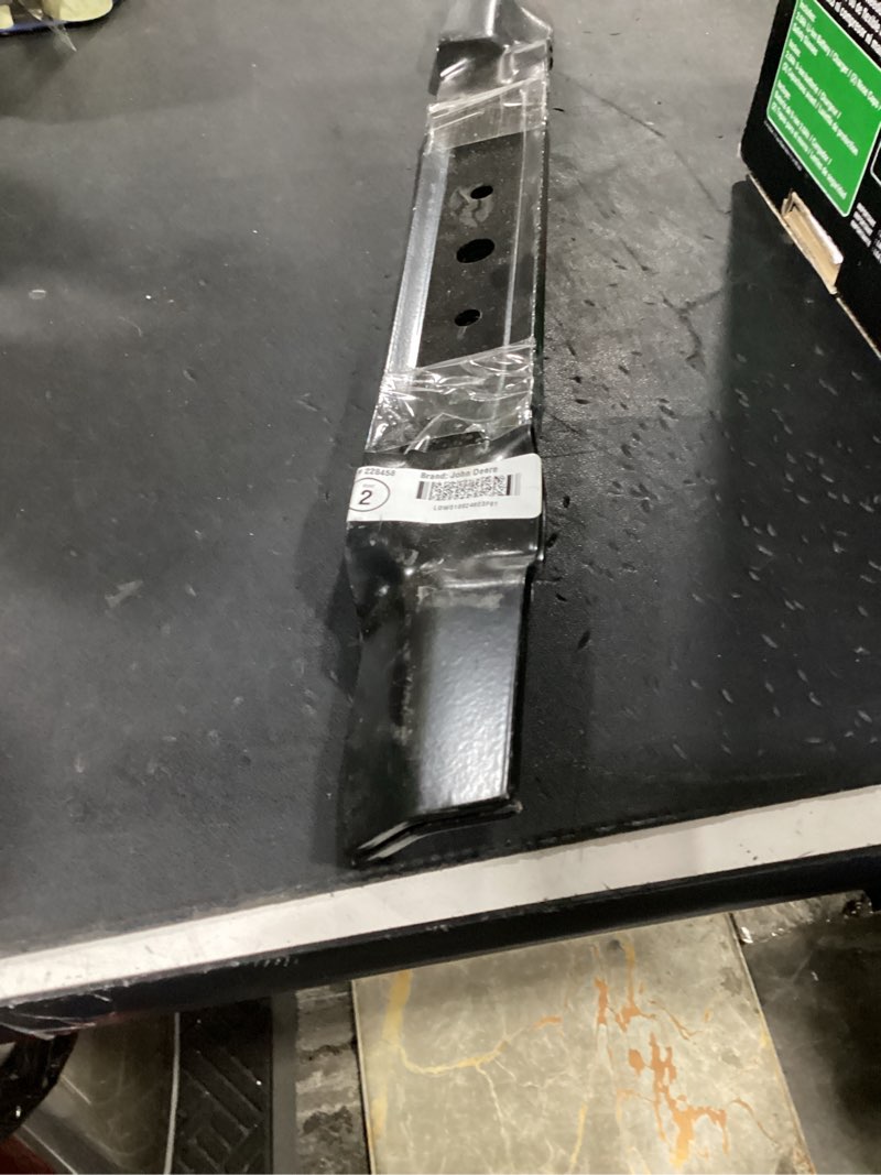 Condition photo showing Good Condition for john deere 42-in deck multipurpose mower blade for riding lawn 2 -pack 20568 model #gy20567