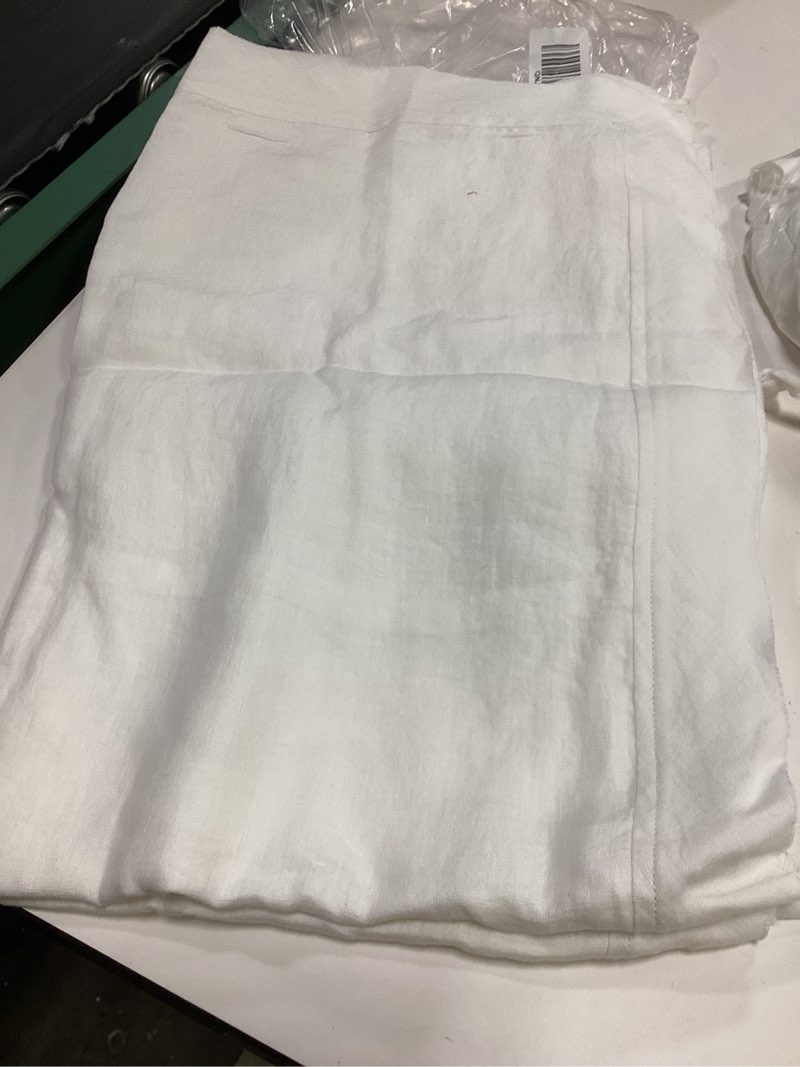 Condition photo showing Good Condition for quince european linen double flange sham set, king, white