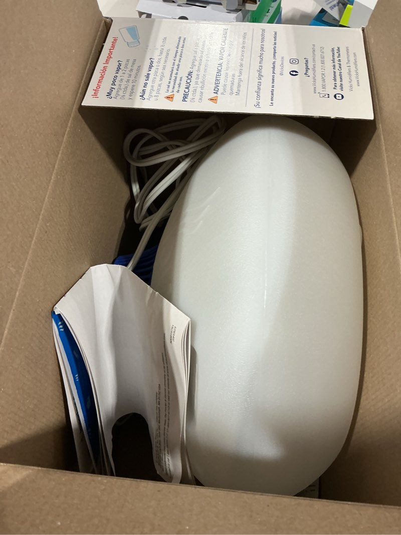 Condition photo showing New/Like New for vicks warm steam vaporizer humidifier, 600 sq ft, white, v150ryupc