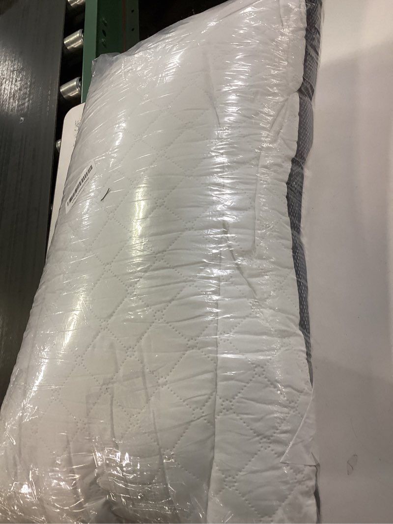 Condition photo showing New/Like New for Meoflaw Pillows for Sleeping(2-Pack), Luxury Hotel Pillows Standard Size Set of 2,Bed Pillows for Side and Back Sleeper (Standard) Standard (Pack of 2)