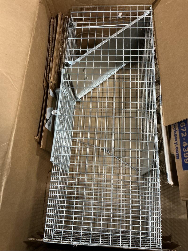 Condition photo showing Good Condition for havahart 1085 large 1-door easy set humane live animal trap for armadillos, cats, groundhogs, muskrats, opossums, raccoons, skunks - havahart live animal cage trap