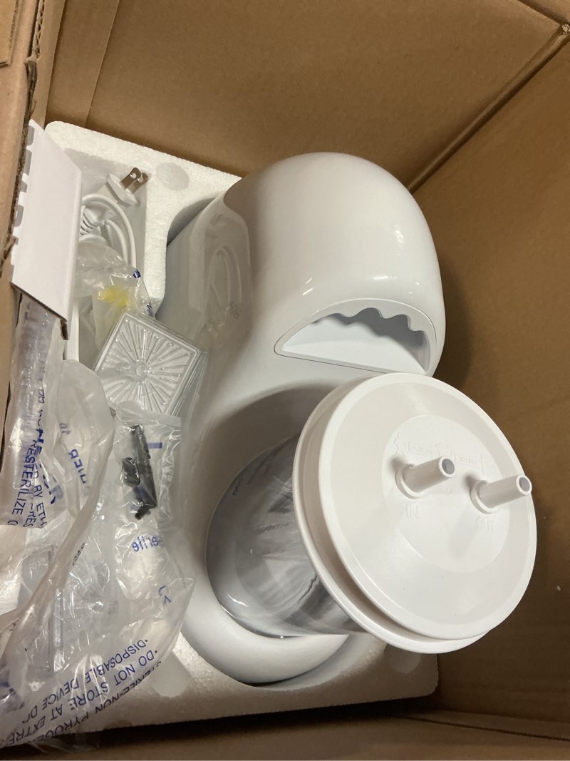 Condition photo showing Good Condition for Portable Veterinary Suction Machine 110V (H003-C) W 003C
