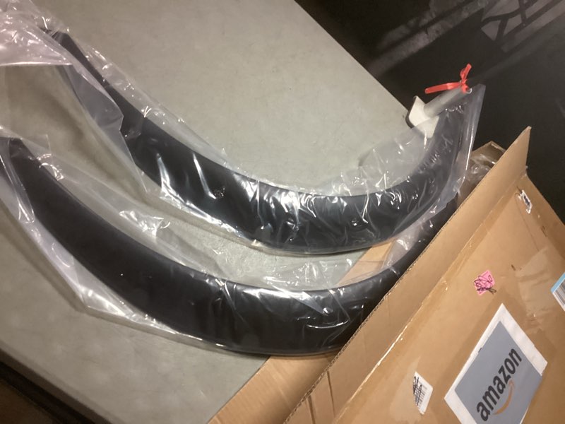 Condition photo showing As Is for blackhorse-racing 4pcs 3.5"/890mm universal car wheel fender flares flexible wide body wheel arches pu(82+89cm) 820mm x 330mm x 40mm*2 + 890mm x 370mm x 65mm*2