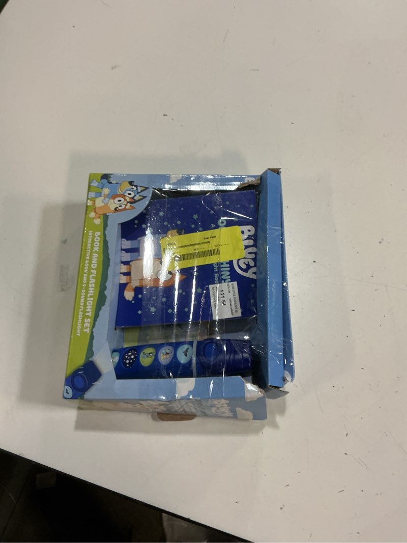Condition photo showing Good Condition for bluey: oooh, shiny! book and 5-sound flashlight set (hardcover)
