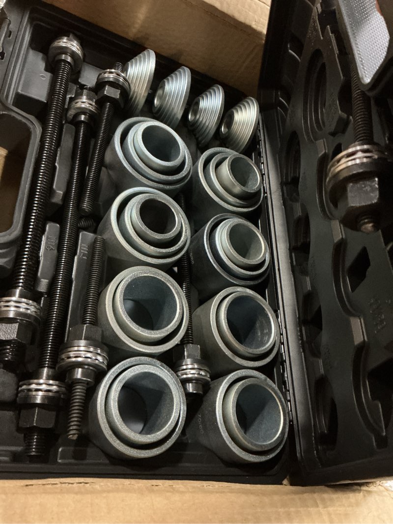 Condition photo showing New/Like New for vevor pull and press sleeve kit, 28 pcs, steel bush removal insertion sleeve tools with carrying case, compatible with lcv and hgv engines, for removing and installing bushings, bearings, and seals