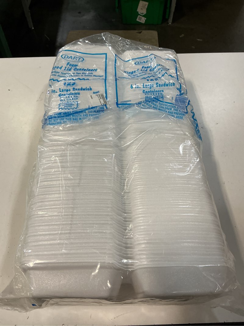 Condition photo showing Good Condition for hinged lid 6" foam container (bag of 125)