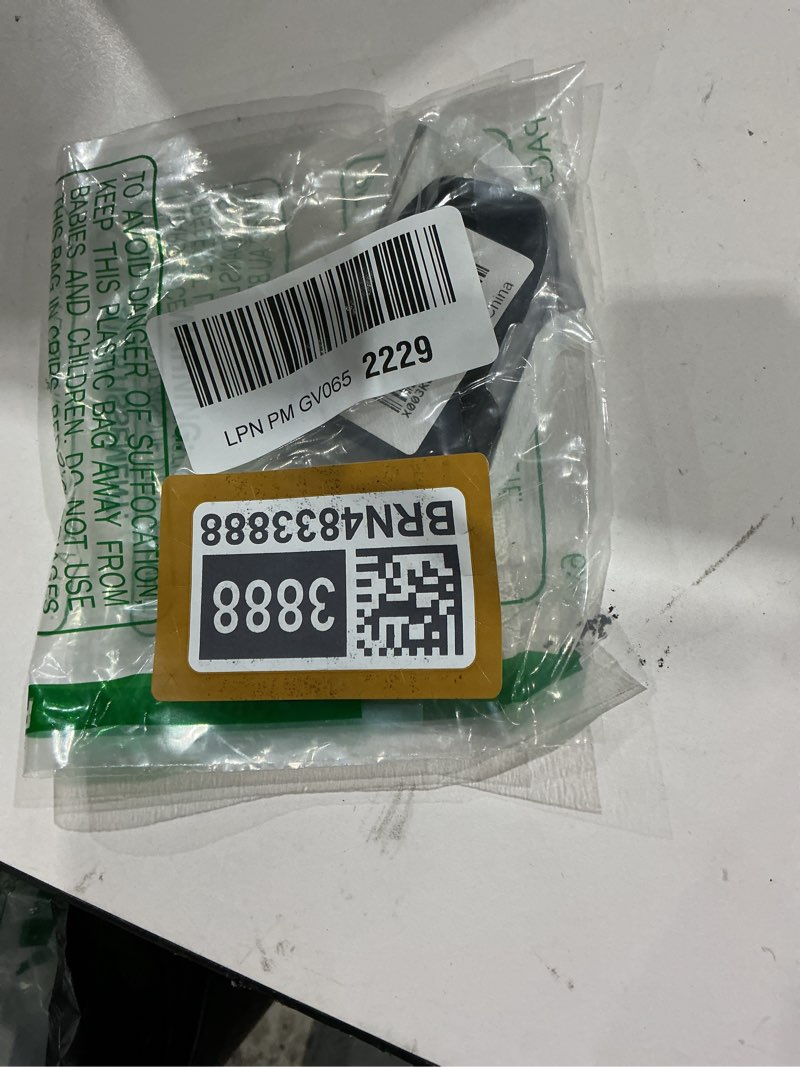 Condition photo showing New/Like New for replacement keyless entry remote key fob shell case for 2022 2021 2020 2019 chevy silverado and gmc sierra 1500 2500hd 3500hd car key fob cover (5 button-c)