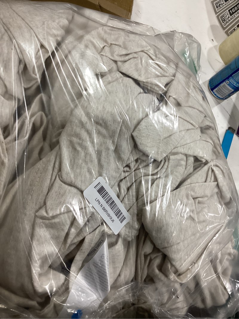 Condition photo showing Good Condition for Amazon Basics 4 Piece Bed Sheets Set, 100% Cotton Jersey, Includes Super Soft, Flat and Fitted Sheets, Pillowcase, King, Oatmeal, Solid King Oatmeal