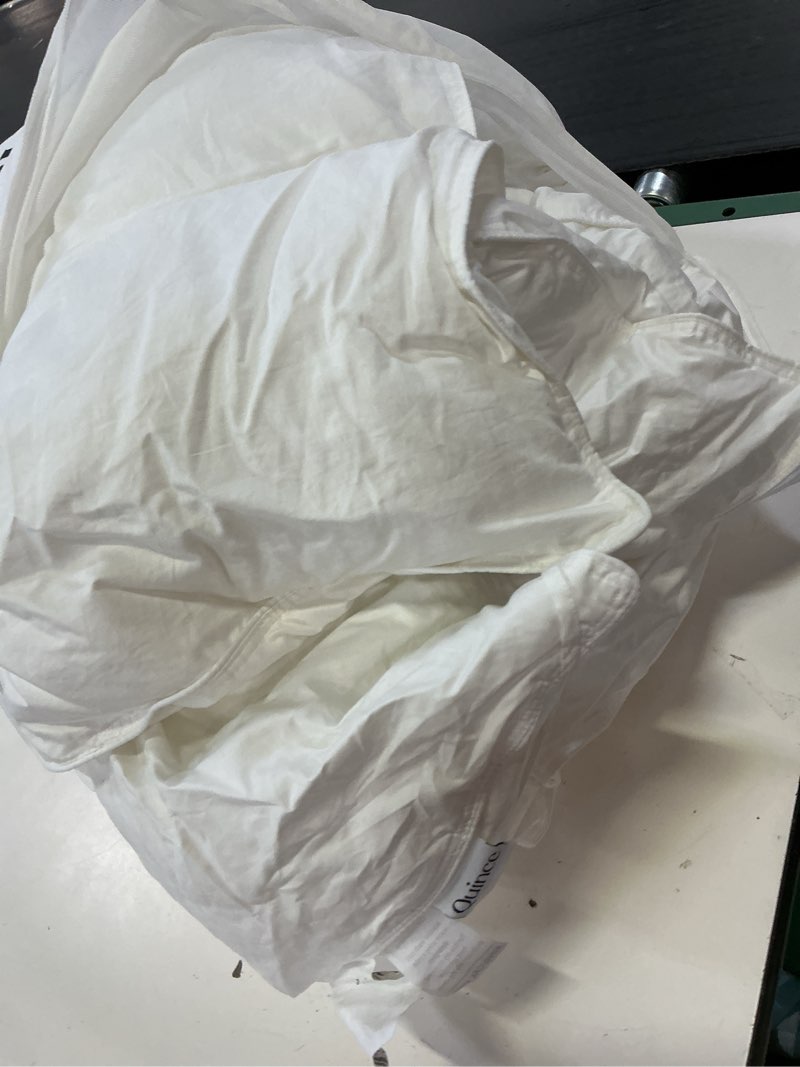 Condition photo showing Good Condition for lightweight premium down alternative comforter, king/cal king, white