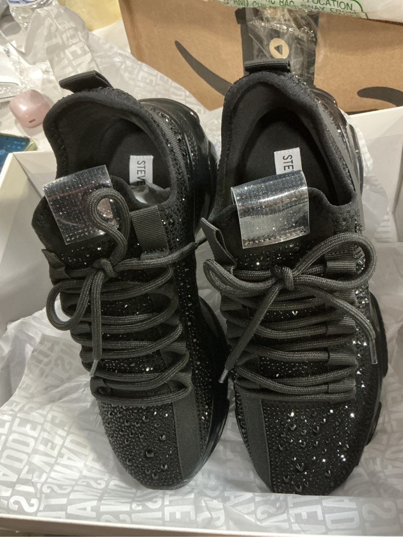 Condition photo showing Good Condition for Steve Madden Womens Maxima size: 8,5