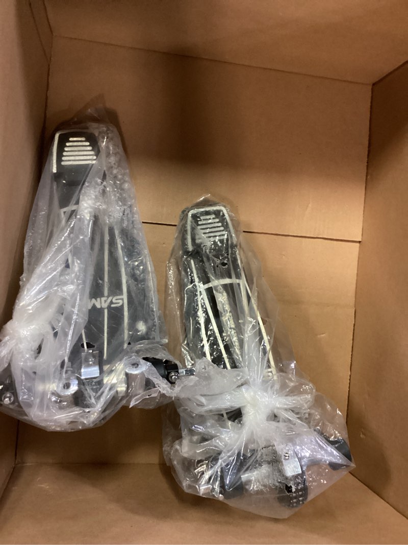 Condition photo showing Good Condition for double bass drum pedals, len and widen bass drum pedal, double chain drum step on hammer for drum set and electronic drums