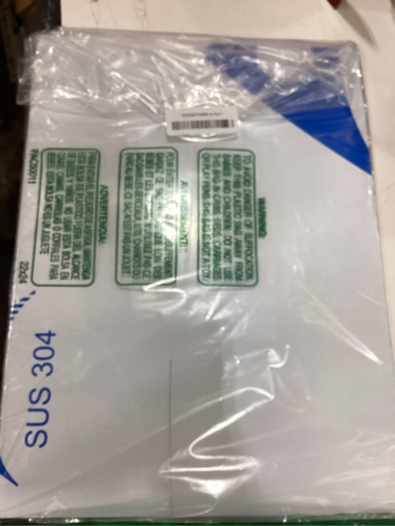 Condition photo showing Good Condition for Large Stainless Steel Cutting Boards for Kitchen, Chopping Boards with Grey Non-slip Mat, Cutting Board with Counter Lip for Meat, Fruits, Vegetables, Bread,Dough(15.75" × 11.81") Gray