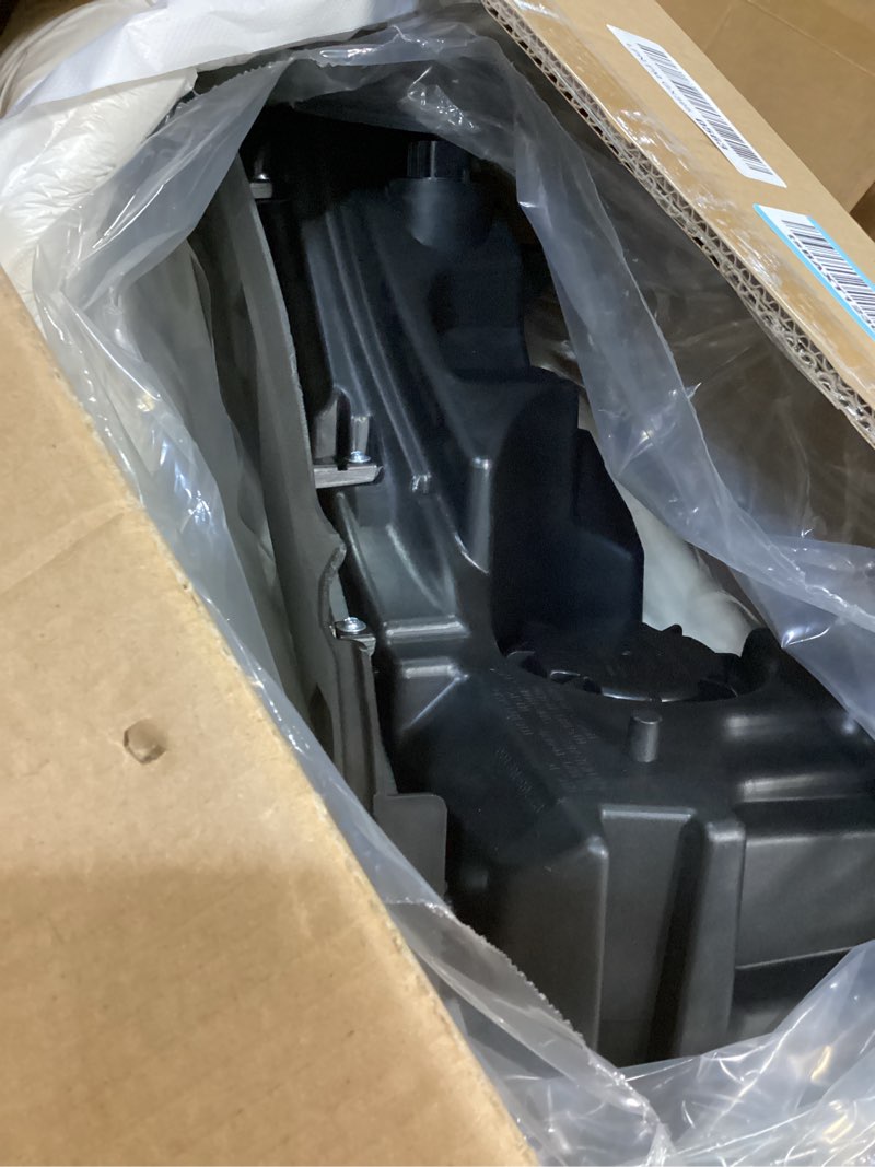 Condition photo showing Good Condition for todo right passenger side led daytime running light chrome housing compatible with 2022 2023 2024 hyundai tucson se sel limited,drl assembly replacement for 92208-cw010 hy2563114
