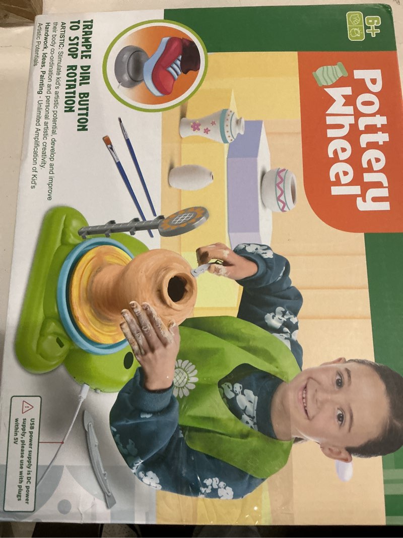 Condition photo showing New/Like New for pottery wheel for kids - complete pottery painting kit arts and crafts for kids ages 8-12 with 3 pack air dry clay art supplies toys for girls boy birthday gift for 6 7 8 9 10 11 12+ green