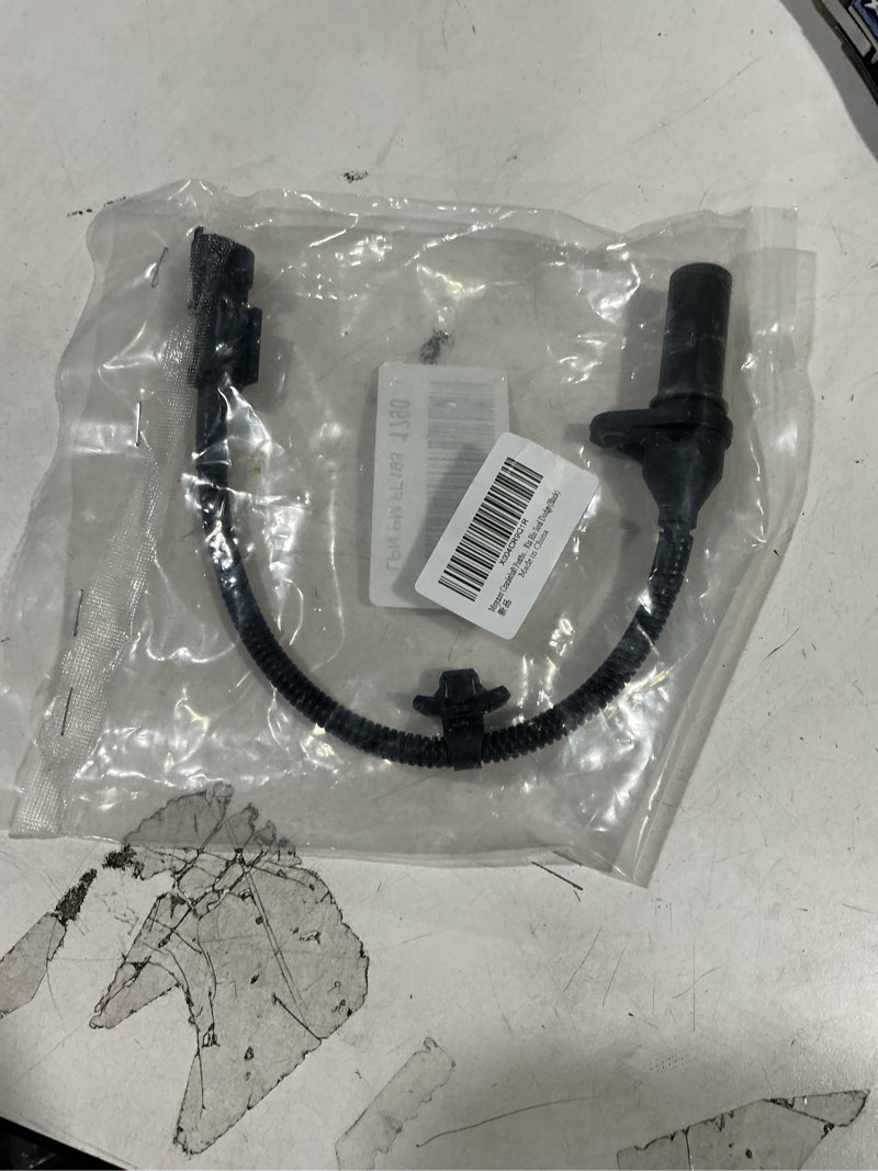 Condition photo showing New/Like New for Msyuusr Crankshaft Position Sensor, Replacement Part OEM#39180-2B000 391802B000 Engine Crankshaft Position Sensor, Automobile Sensor Compatible with Modern Accent Kia Rio Soul Dodge(Black) Black Black 1