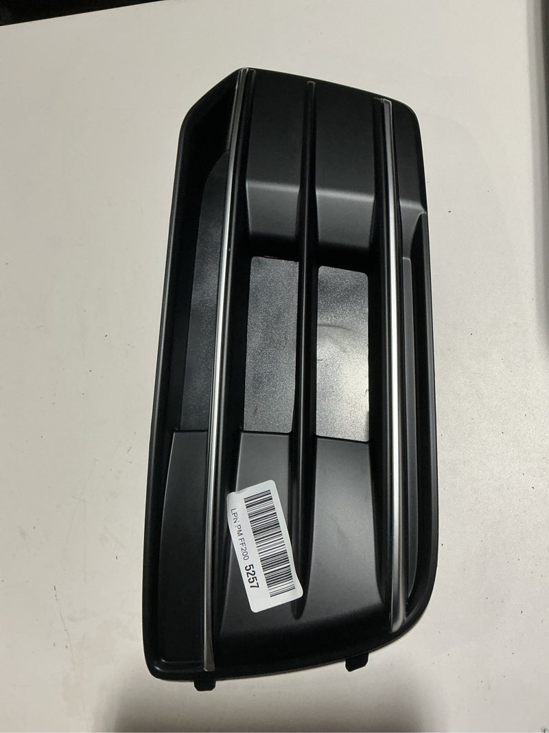 Condition photo showing As Is for xqsmwf front bumper fog light grille chrome bezel insert left driver side compatible with audi q5 2018-2020# 80a807679dru6 80a807245