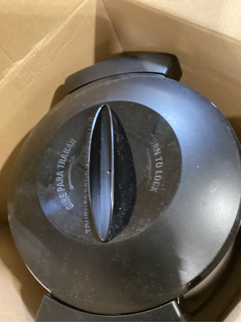 Condition photo showing Good Condition for hamilton beach - coffee urn - silver