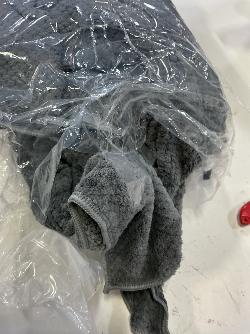 Condition photo showing Good Condition for homexcel bath towel set pack of 4, 30 x 60 inches large microfiber bath towels, soft, absorbent, and quick dry towels for bathroom, pool, beach, swim, and yoga, large bathroom towels, grey grey 30 x 60 inch 4