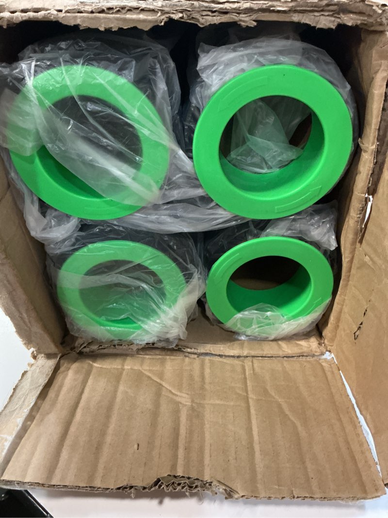 Condition photo showing New/Like New for 4 rolls black stretch/shrink wrap roll 18" x 1500' - plastic wrap for moving, heavy duty 80 gauge, 600% stretch for packing, pallets, shipping&furniture protection? with handles 4rolls-18inch-black