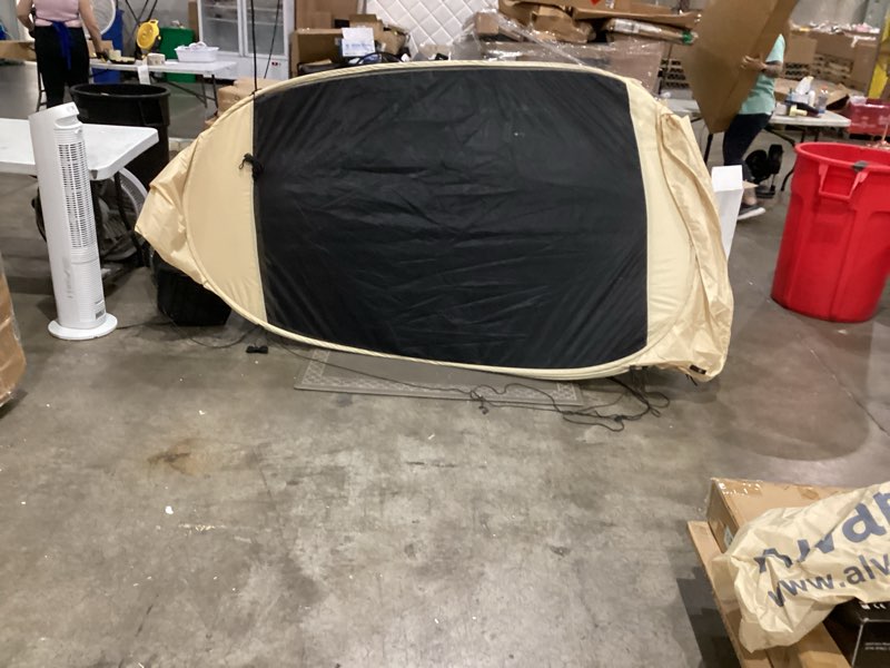 https://lotting-media.assets.bidfta.com/lotting_7cb17ef7-d650-4207-903d-eaeb4ab05787