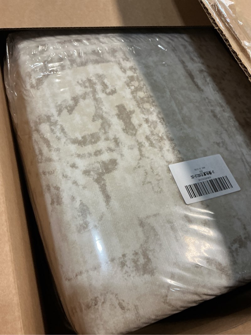 Condition photo showing New/Like New for Washable Rugs 9x12 Area Rugs for Living Room,Rugs for Bedroom, Large Carpets,Ultra Soft Faux Wool Retro Dining Room Rug,Non Slip&Non-Shedding Low Pile Vintage Print Rug Indoor for Home Office