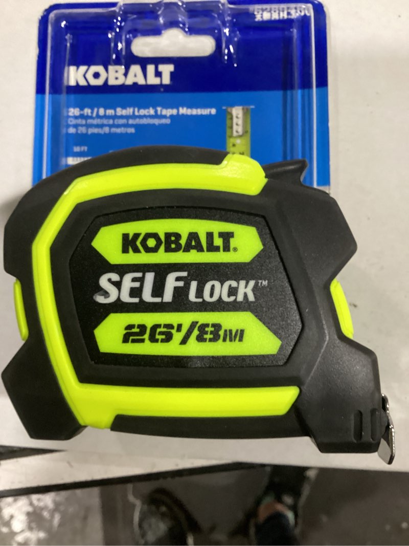 kobalt self lock 26-ft auto lock tape measure