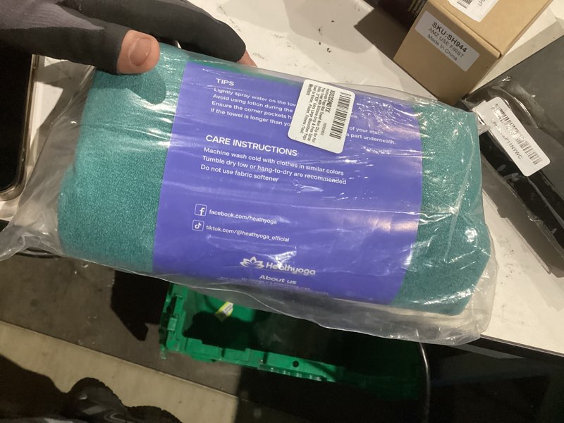 Condition photo showing New/Like New for heathyoga yoga mat towel non slip for hot yoga towel with silicone grip & free spray bottle, 72"x26" extra large microfiber yoga towel for bikram, pilates, fitness teal