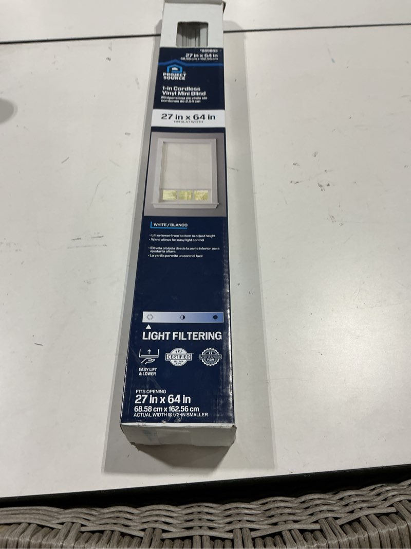 Condition photo showing Good Condition for project source light filtering 1-in slat width 27-in x 64-in cordless white vinyl light filtering mini-blinds