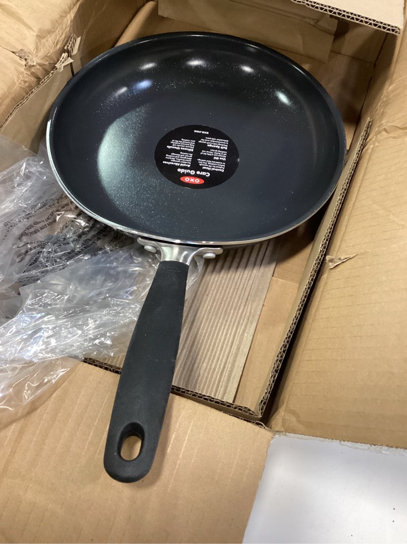 Condition photo showing Good Condition for OXO 10” Non-Stick Every Day Frying Pan, BPA-Free Comfort Grip Silicone Handle, Dishwasher & Oven Safe, PFAS-Free Ceramic Skillet, Black 10" Frying Pan Skillet Black