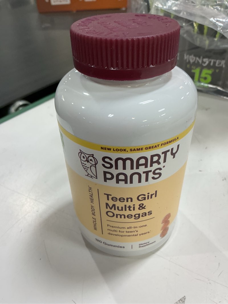 Condition photo showing Good Condition for (exp 15 jun 2026) smartypants teen girl multivitamin gummies: omega 3 fish oil (epa/dha), vitamin c, d3, b12, vitamin a, k & zinc, gluten free, includes biotin to support hair, skin & nails, 120 count (30 day supply) old formula