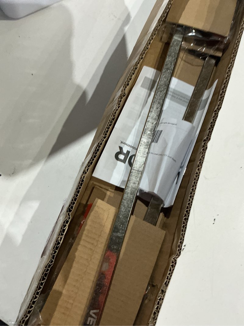 Condition photo showing Good Condition for vevor woodworking bar clamps, 2-pack 24-inch opening clamps, lockable f-clamp with 600 lb load limit, 2-1/2 inch depth, iron