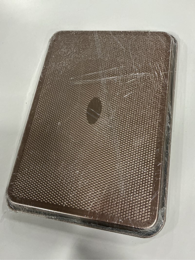 Condition photo showing New/Like New for SS&CC Nonstick Baking Sheet Pan Set of 3, 0.8mm Carbon Steel Cookie Sheets for Oven - Half/Quarter/Jelly Roll Pans with Diamond Texture, PFOA-Free & Oven Safe (17.5x12, 15.5x10.2, 13.5x9.5 Inch) Gold