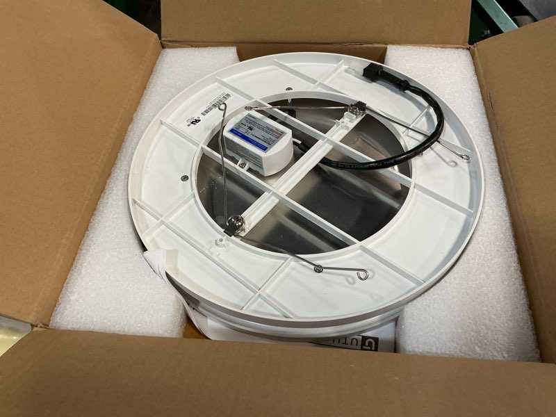 Condition photo showing Good Condition for utilitech ventilation fan 1.5-sone 100-cfm white decorative lighted bathroom fan, energy star