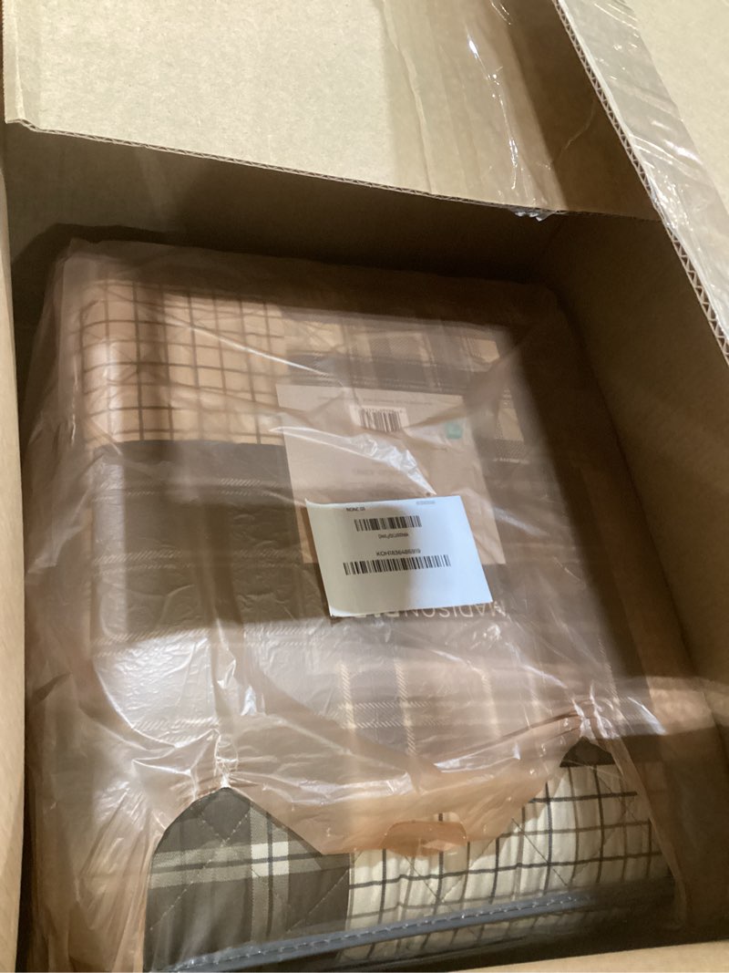 Condition photo showing Good Condition for Madison Park Reversible Quilt Cabin Lifestyle Plaid Design - All Season, Breathable Coverlet Bedspread Bedding Set, Matching Shams, Timber Black/Brown Full/Queen(90"x90") 3 Piece