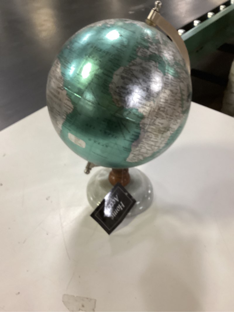 https://lotting-media.assets.bidfta.com/lotting_7cd3d5ce-08e4-4a36-87d8-a6a0adcaa1e4