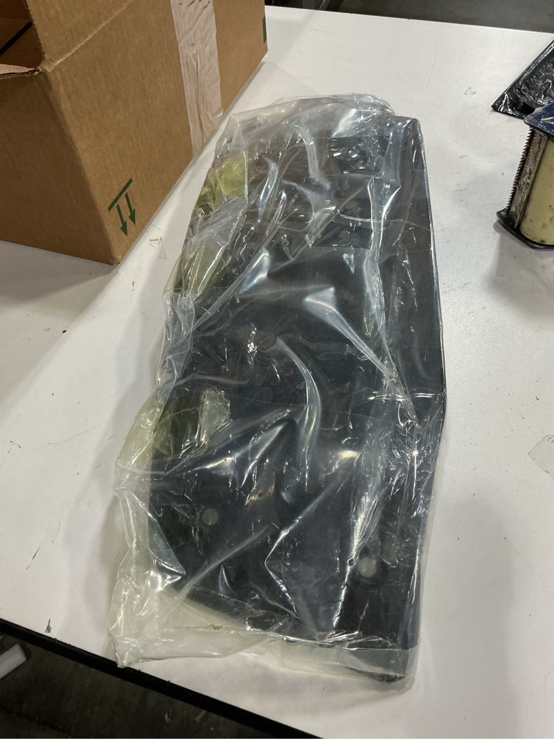 Condition photo showing Good Condition for 7" wave windshield windscreen wind splitter fits for harley touring street glide flhx 2023-2024, cvo street glide flhxse 2023-2024 (smoke)