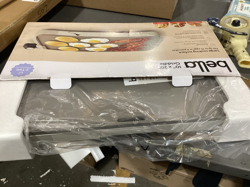 Condition photo showing New/Like New for bella 10" x 20" electric griddle with evergood™ ceramic nonstick coating, removable temperature probe, dishwasher-safe drip tray & cool touch handles, cook up to 10 eggs, 1500 watt, oatmilk 10" x 20" oatmilk