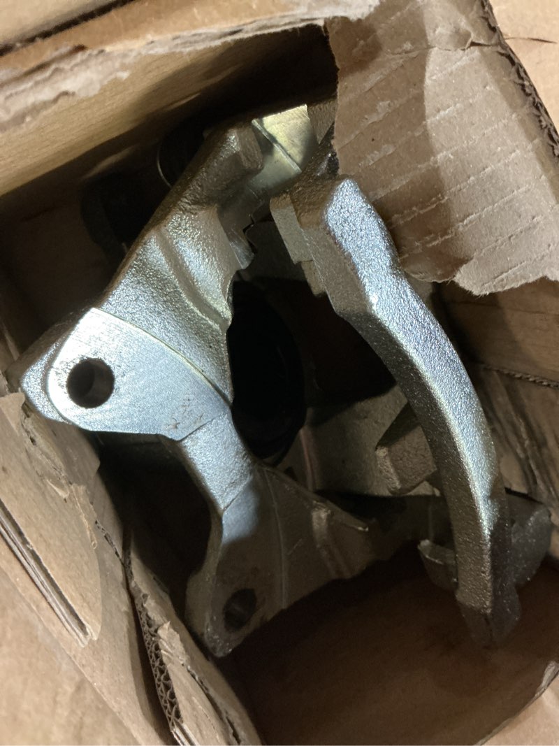 Condition photo showing Good Condition for scitoo rear left+right brake calipers with bracket 18b5046 18b5047 compatible for dodge nitro 2007-2011 for jeep liberty 2008-2012 for jeep wrangler 2007-2017 for jeep wrangler jk 2018 rear[18b5046 & 18b5047]