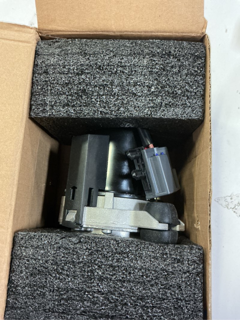 Condition photo showing Good Condition for maXpeedingrods Electric Brake Booster Vacuum Pump for Jeep Grand Cherokee 3.0L 3.6L 2016-2019, for Dodge Durango 3.6L 2016-2019, 4581954AB, 4581954AA